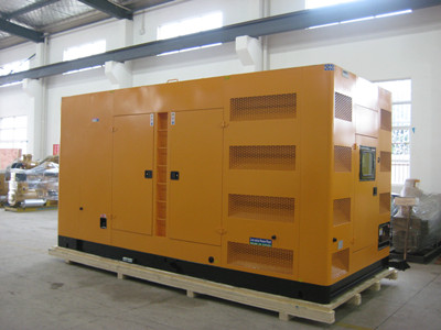 三门不同类型的发电机组在冬季保养时的注意事项有何差异？